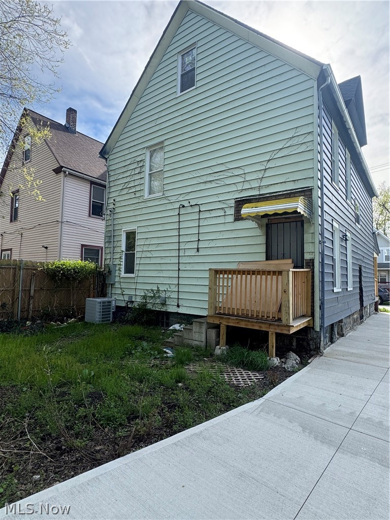 2201 E 86th Street