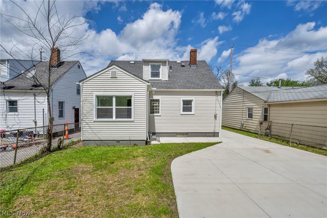 16306 Clearview Avenue