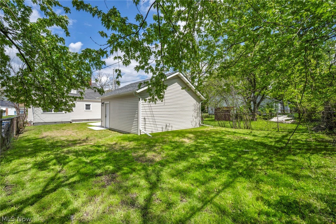 16306 Clearview Avenue