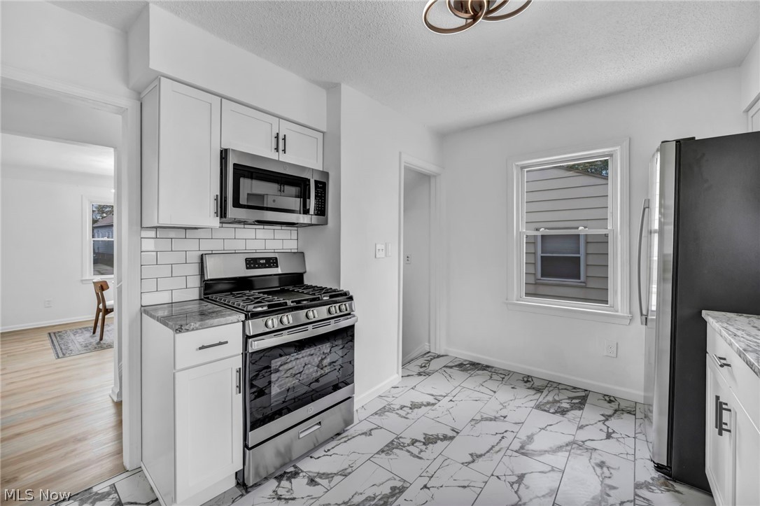 16306 Clearview Avenue