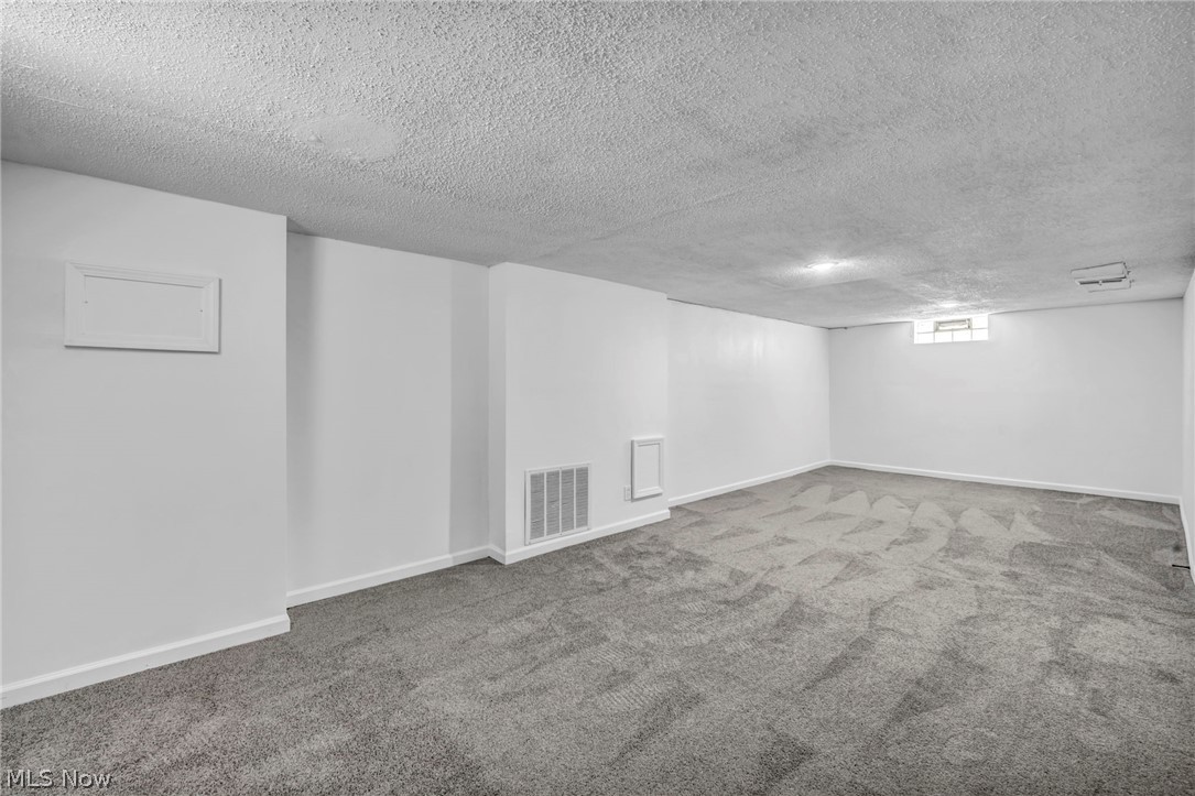 16306 Clearview Avenue