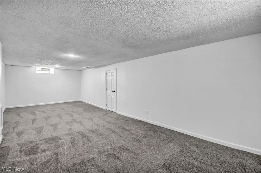 16306 Clearview Avenue