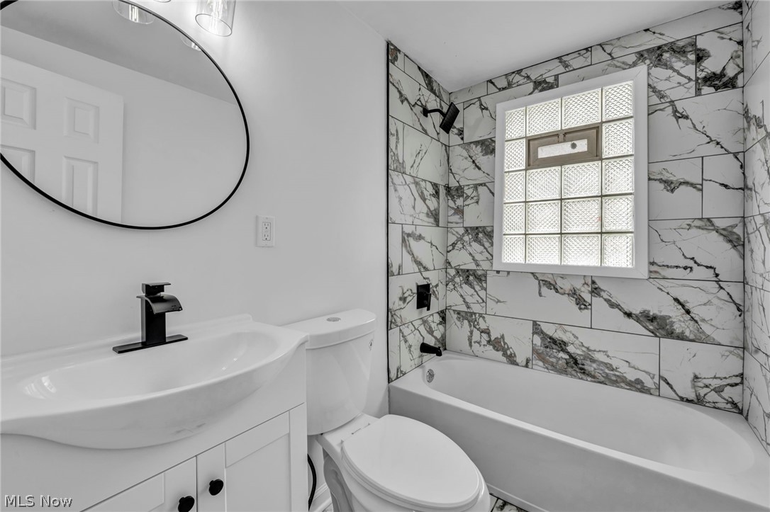 16306 Clearview Avenue