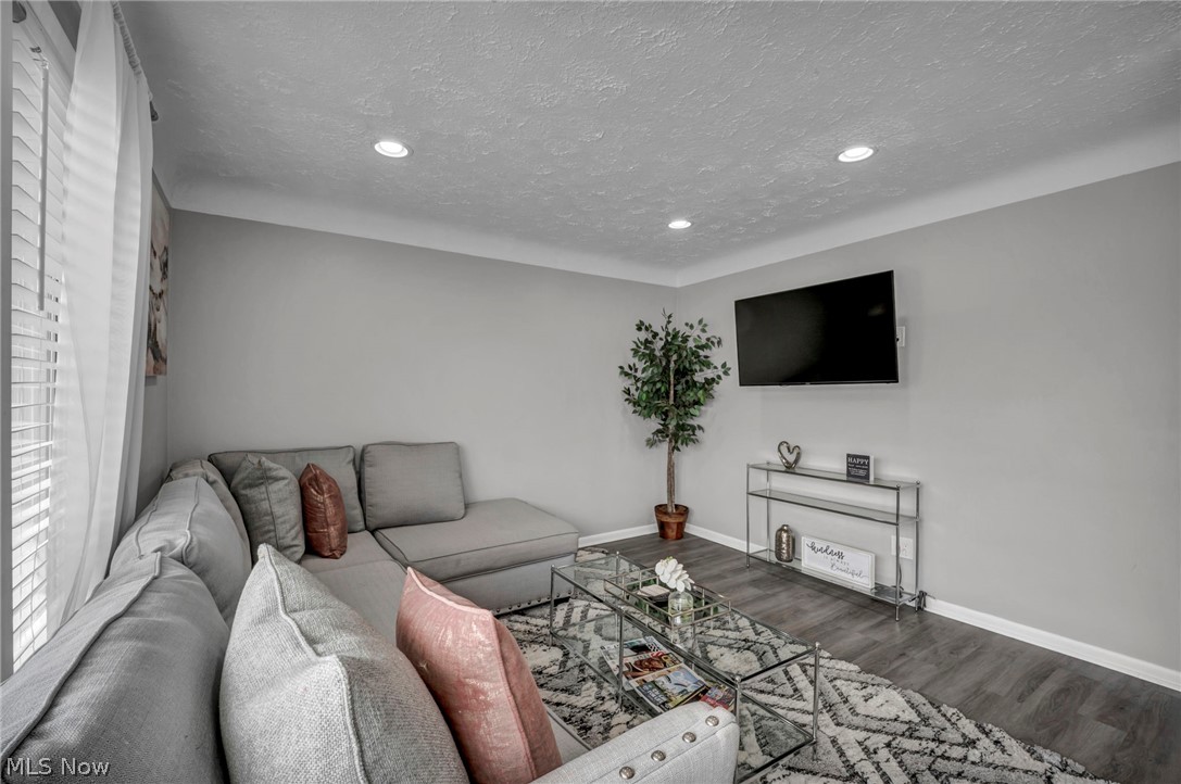 23733 Shurmer Drive