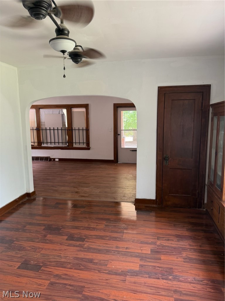 1141 E 140th Street
