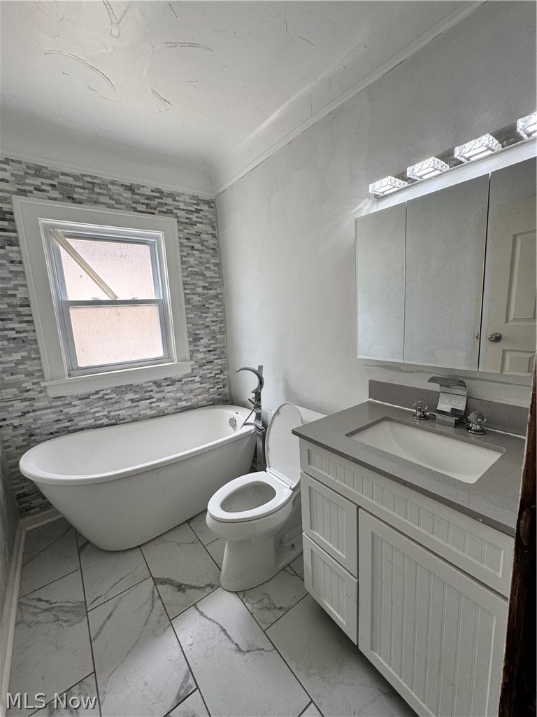 1141 E 140th Street