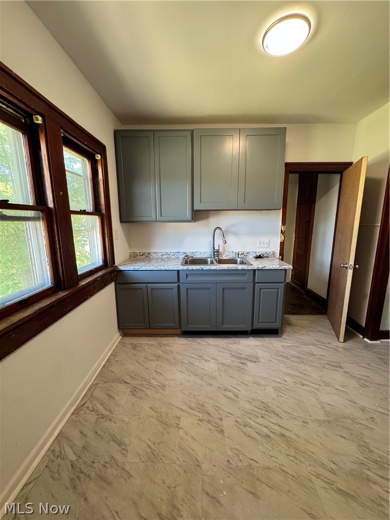 1141 E 140th Street