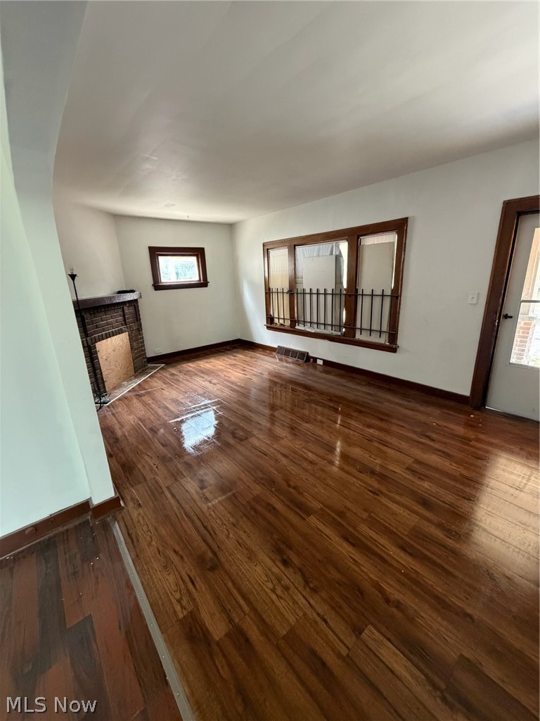 1141 E 140th Street