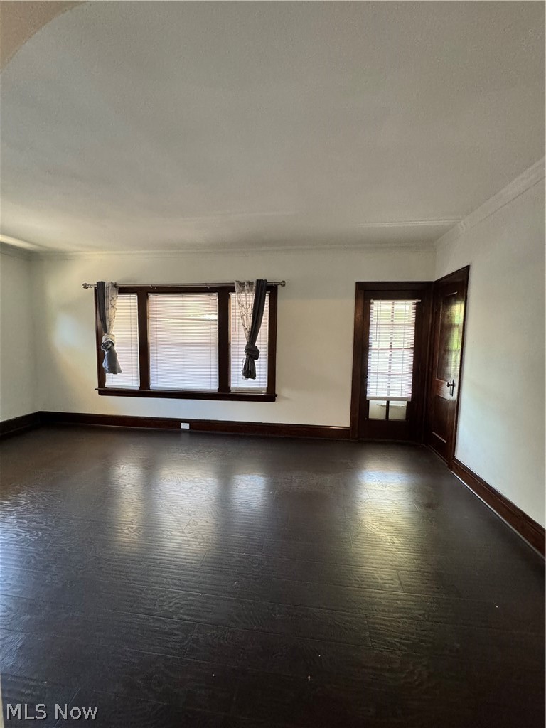 1141 E 140th Street