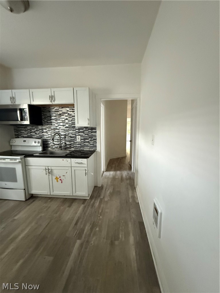 1382 W 91st Street