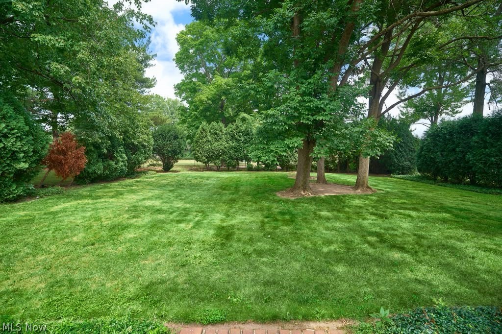 891 Brainard Road