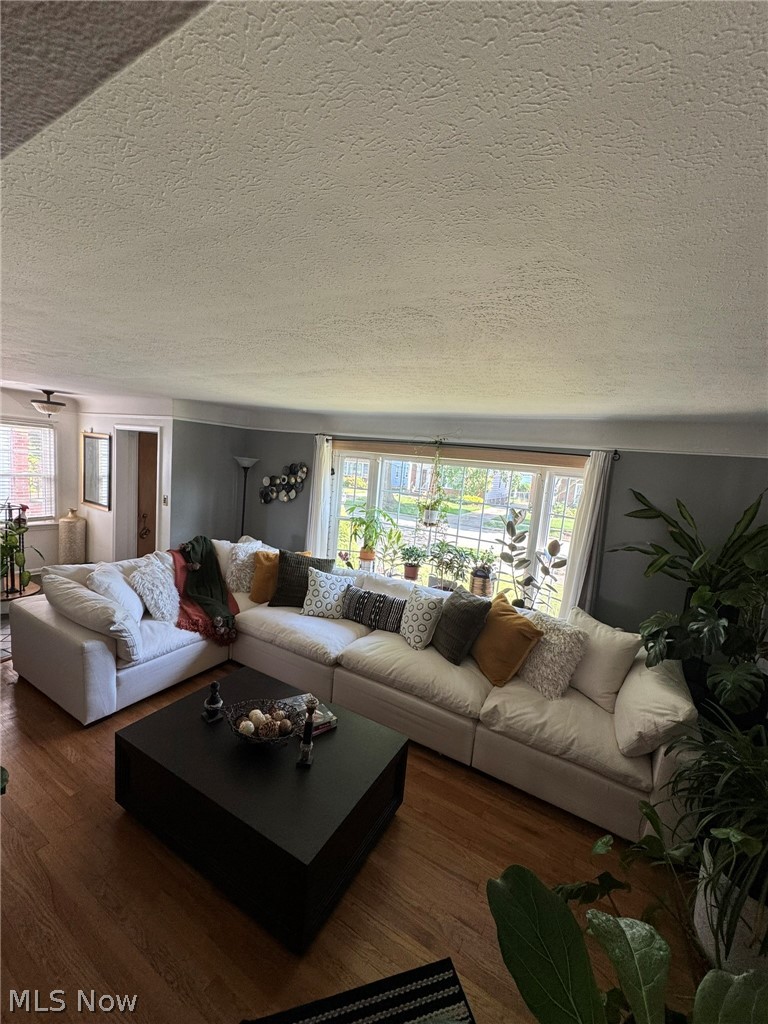 4054 Hinsdale Road