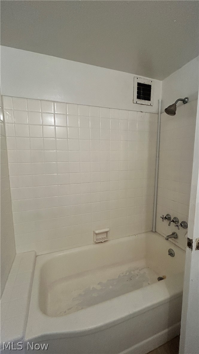 13800 Fairhill Road 318