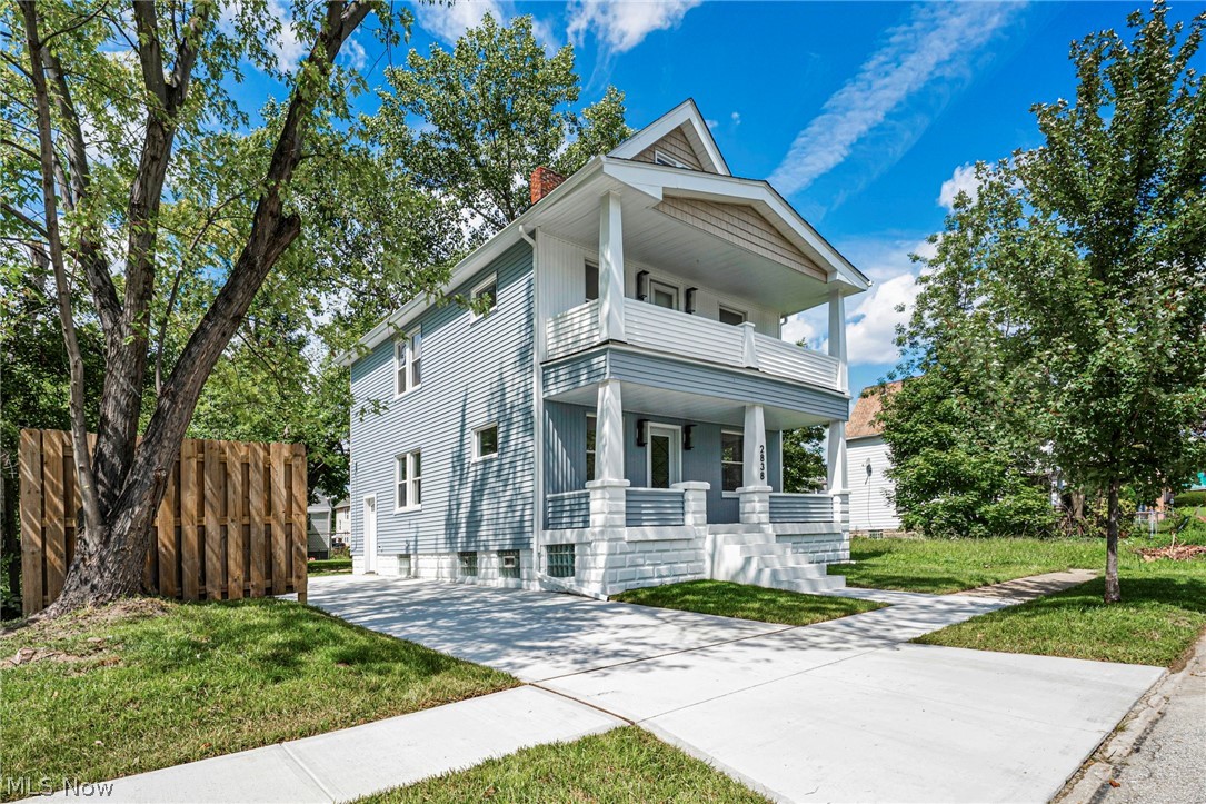 2838 E 124th Street