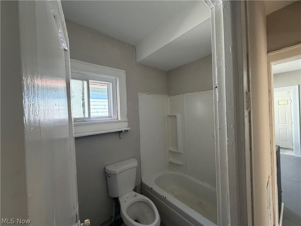 3305 W 33rd Street