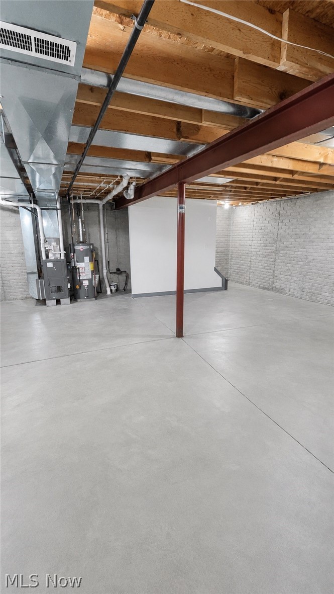 2361 E 59th Street