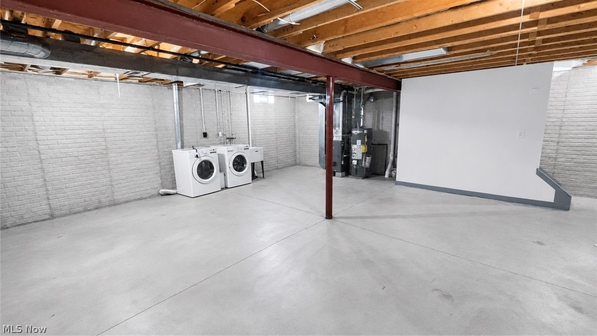2361 E 59th Street