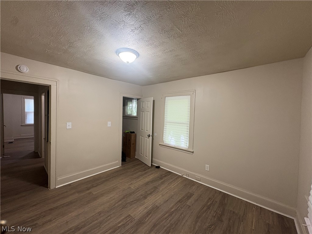 3323 E 143rd Street
