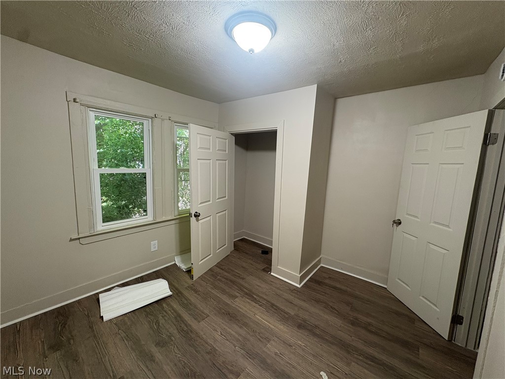 3323 E 143rd Street