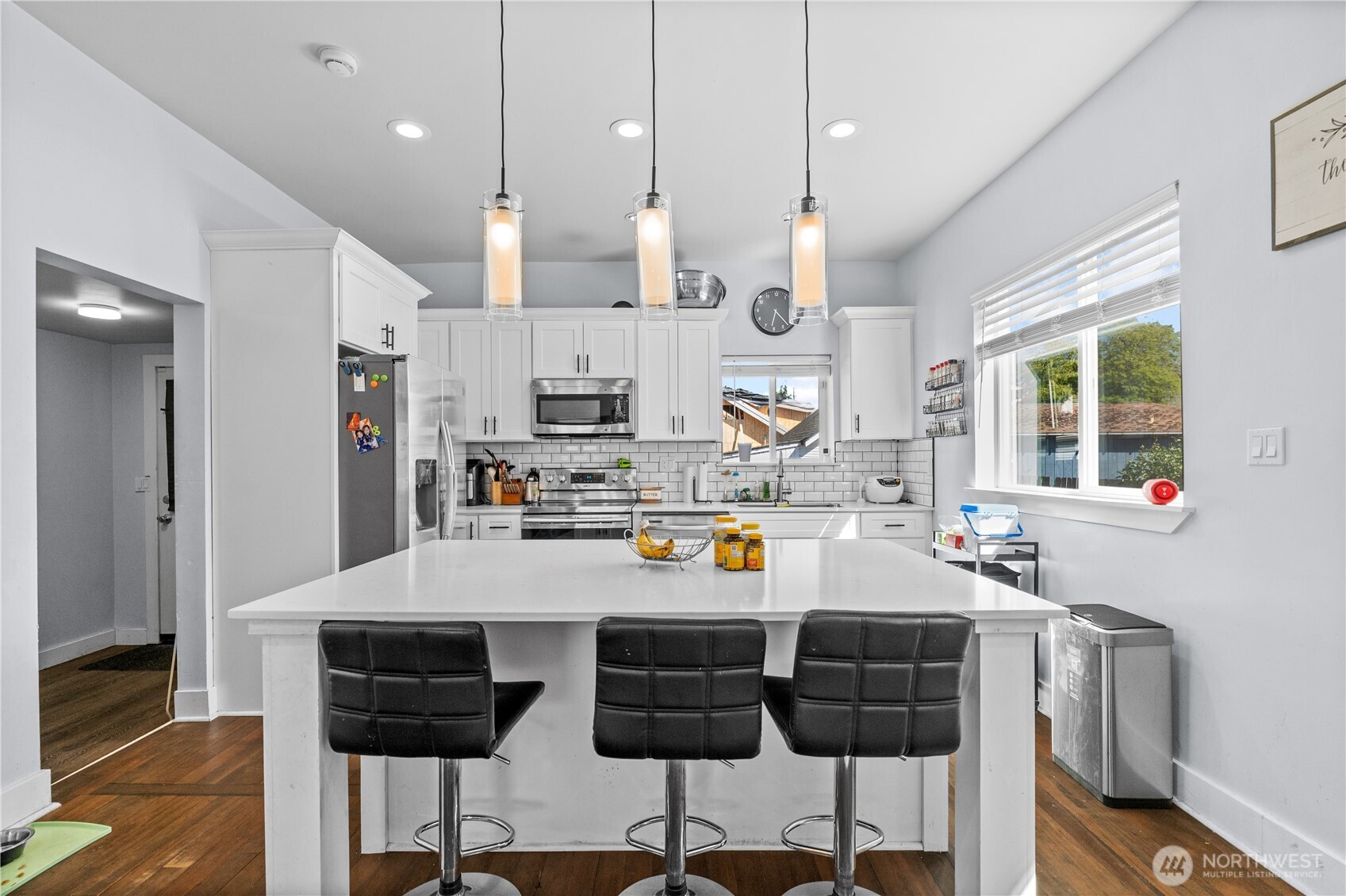 5631 S Puget Sound Avenue