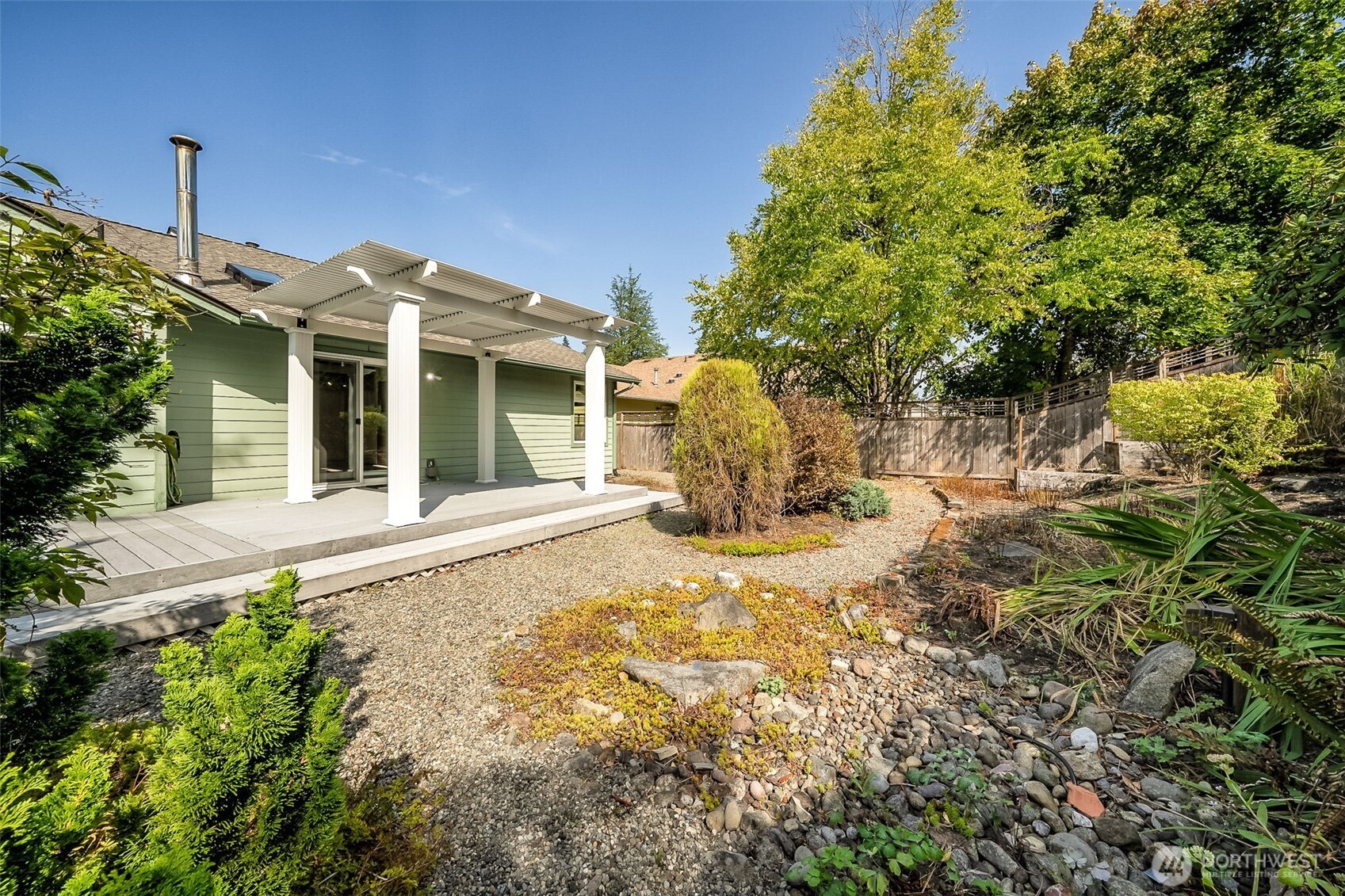 3435 Woodside Court NE