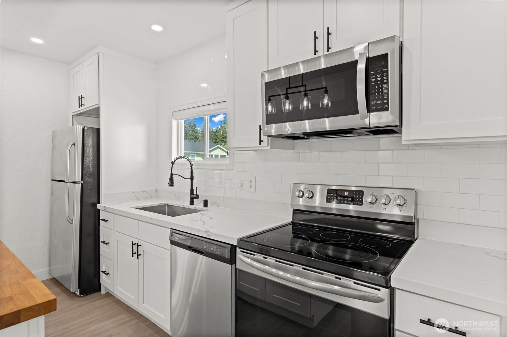 14915 Portland Avenue SW