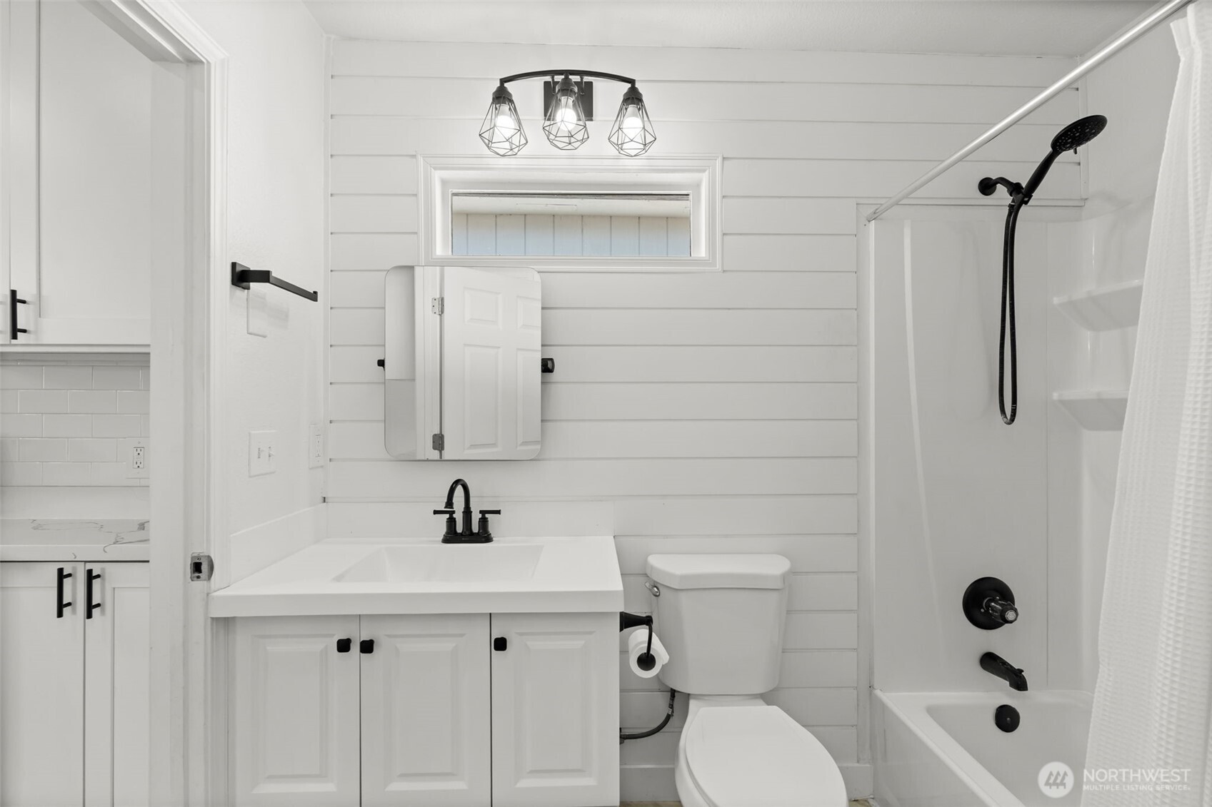 14915 Portland Avenue SW