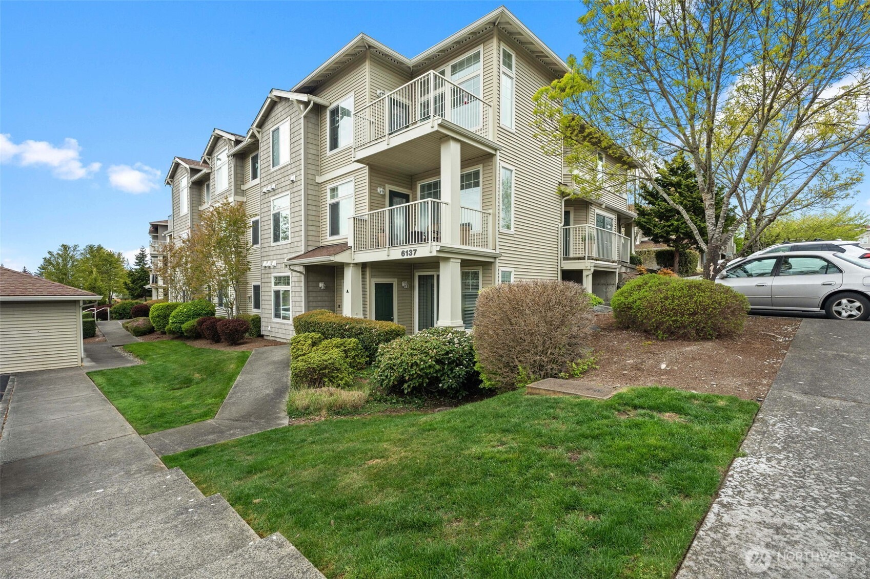 6137 Hazel Loop SE Unit: A8