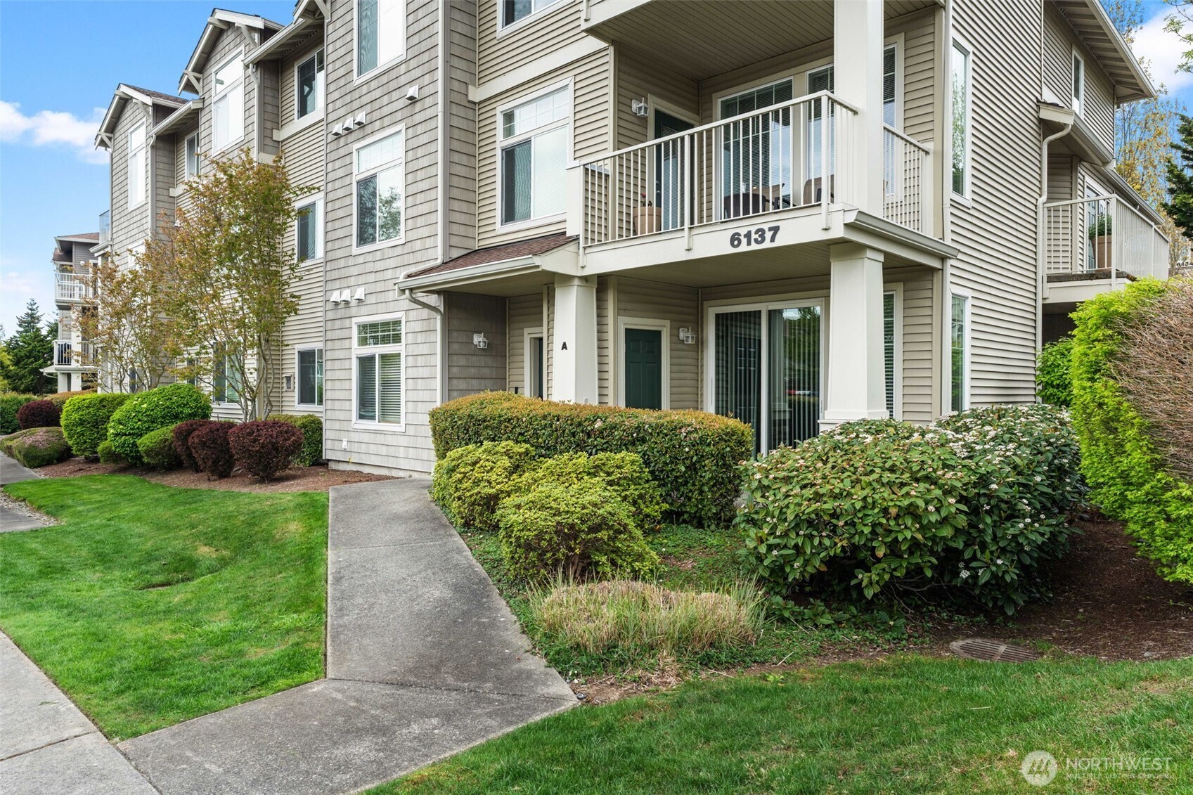 6137 Hazel Loop SE Unit: A8