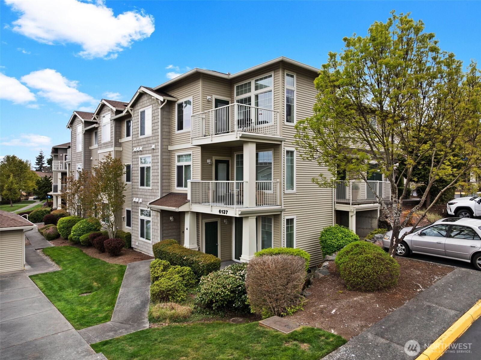 6137 Hazel Loop SE Unit: A8