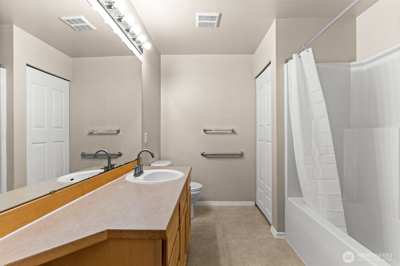 6137 Hazel Loop SE Unit: A8