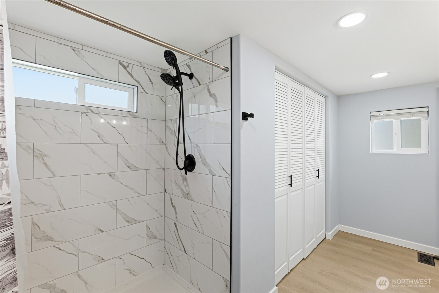 15722 52nd Street E Unit: 11
