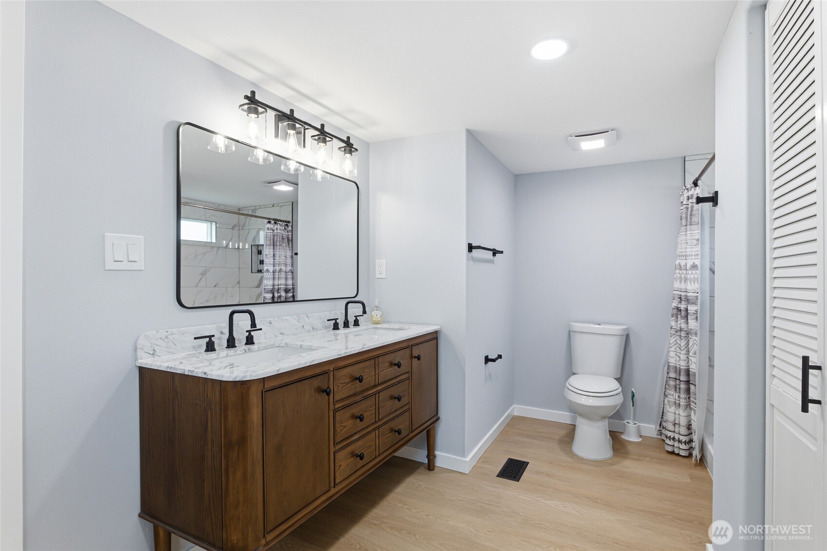 15722 52nd Street E Unit: 11