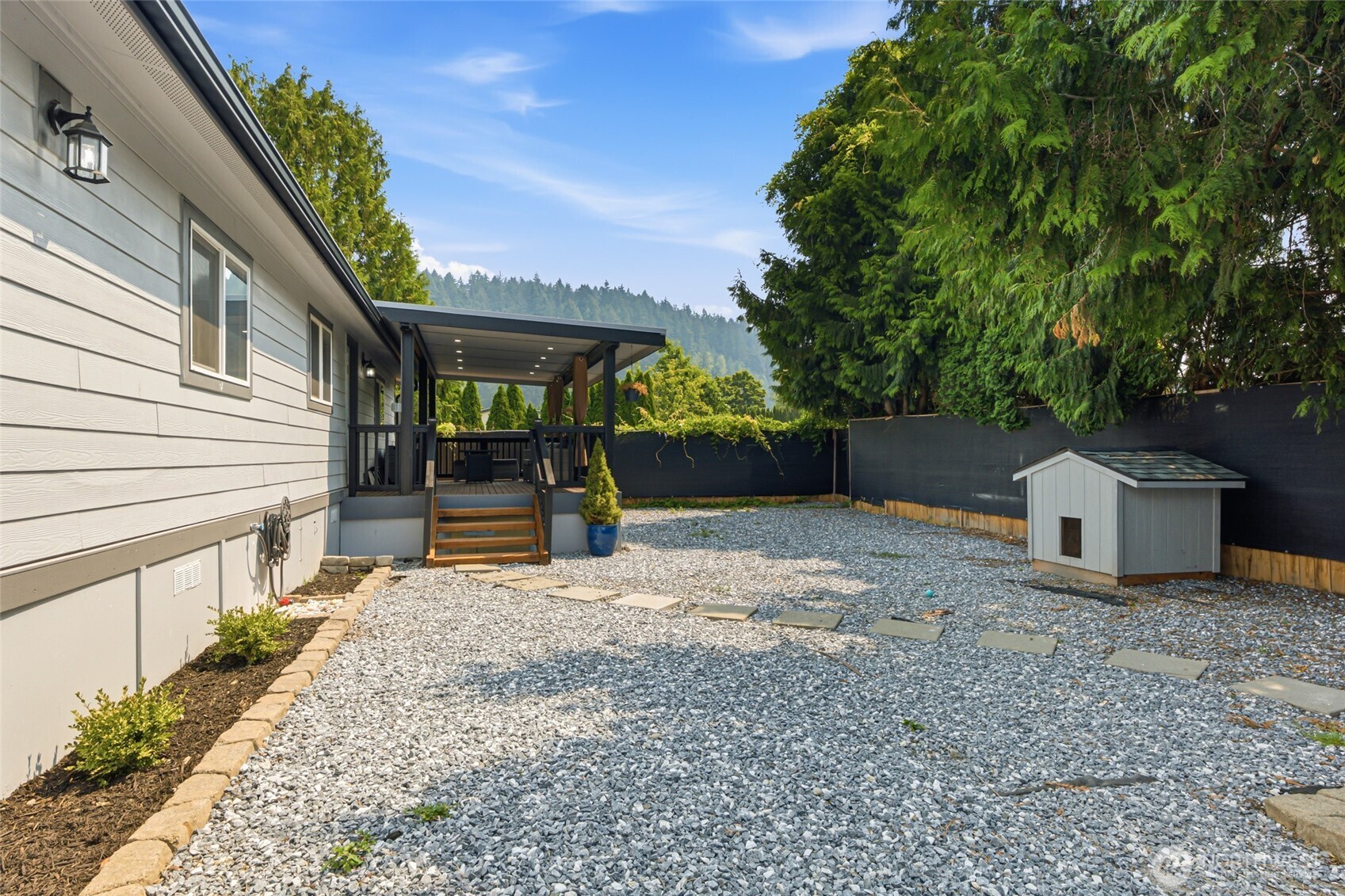 15722 52nd Street E Unit: 11