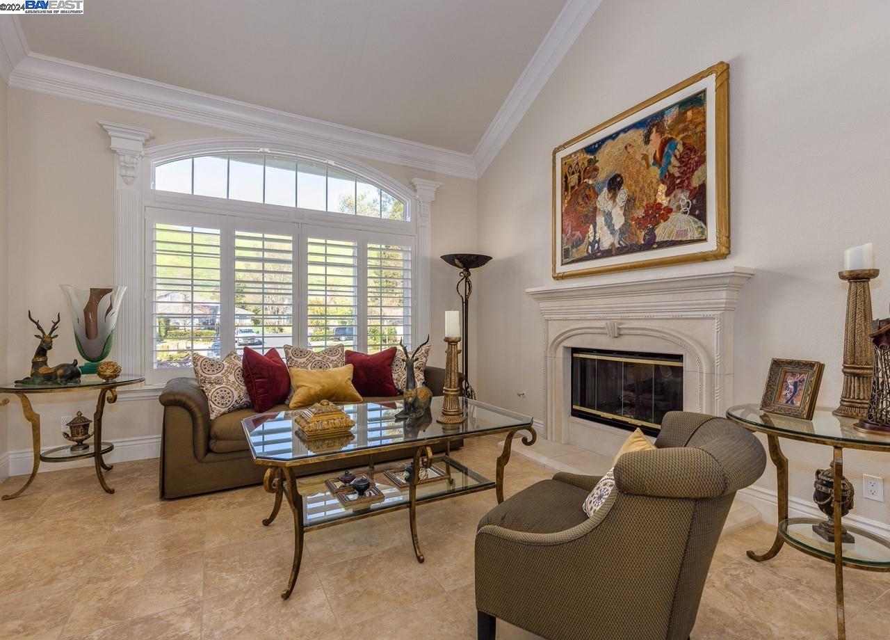 158 Alta Vista Way