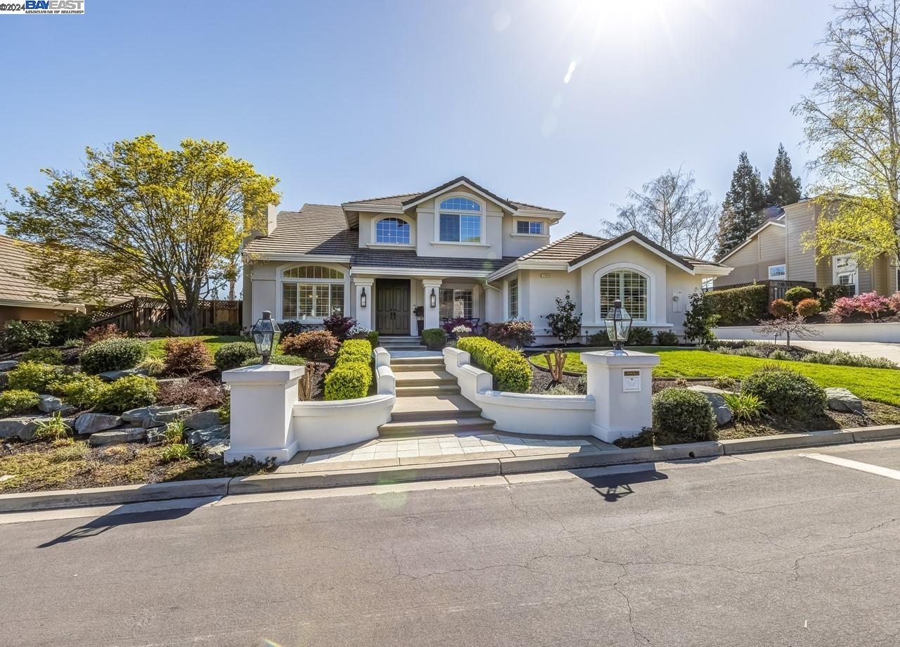 158 Alta Vista Way