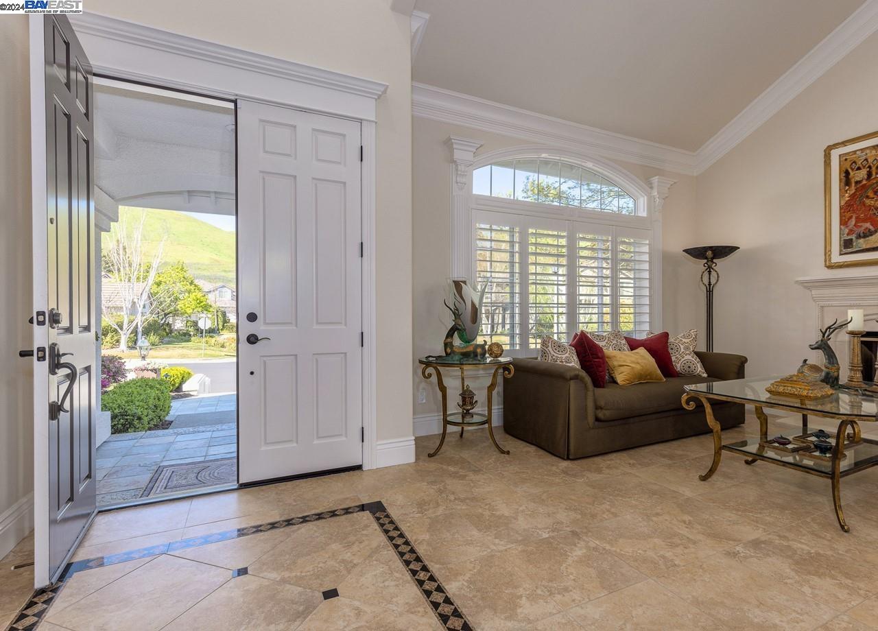 158 Alta Vista Way