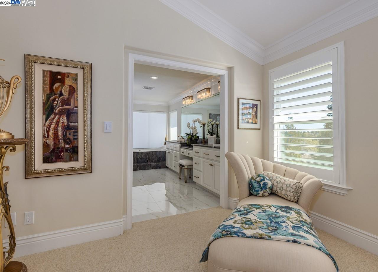 158 Alta Vista Way