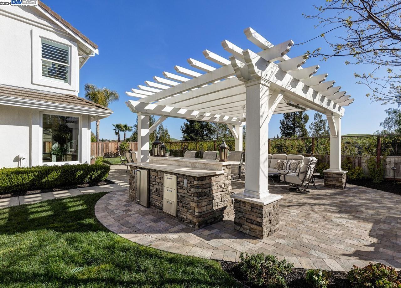 158 Alta Vista Way