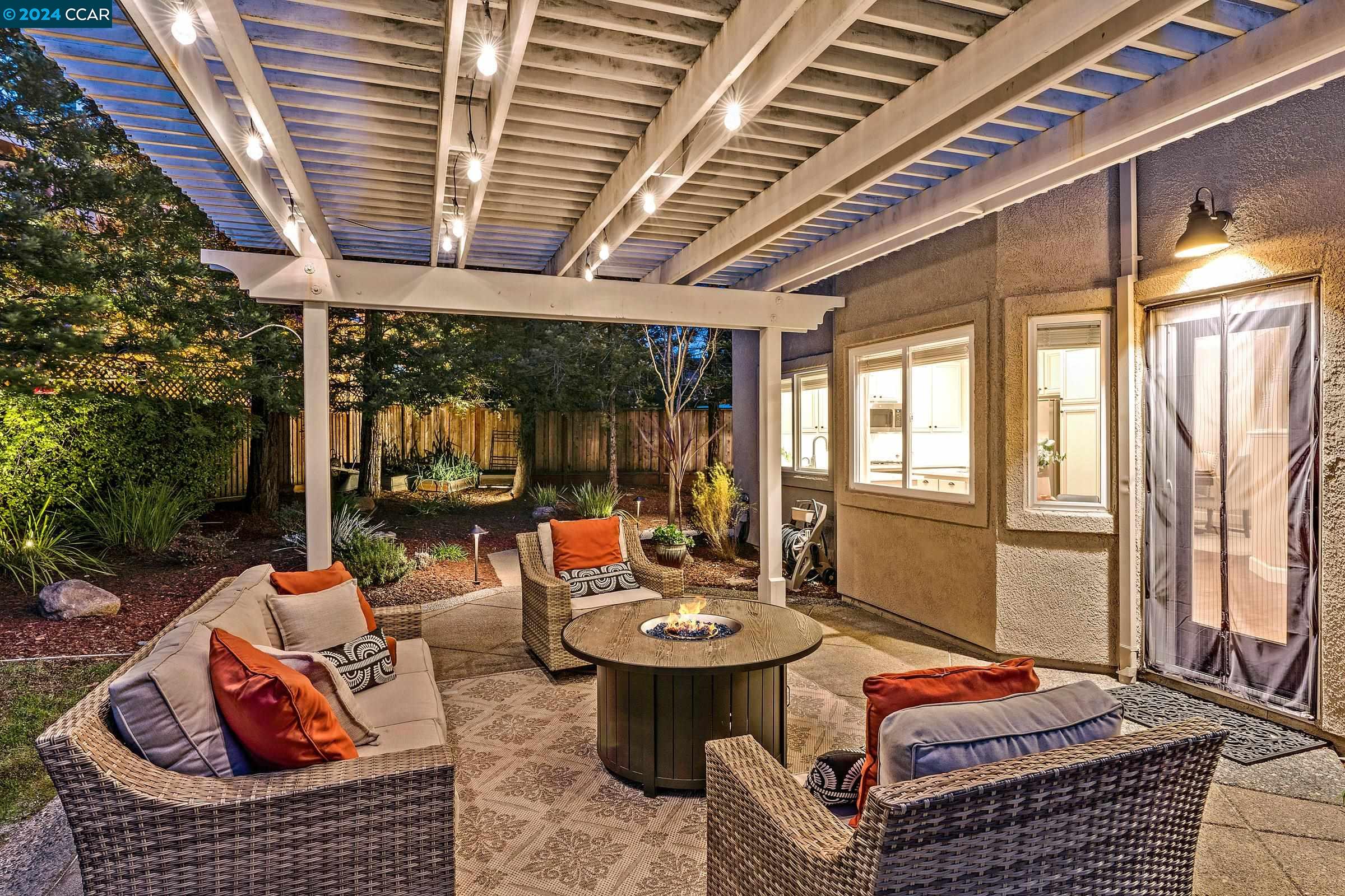 142 Blackstone Dr