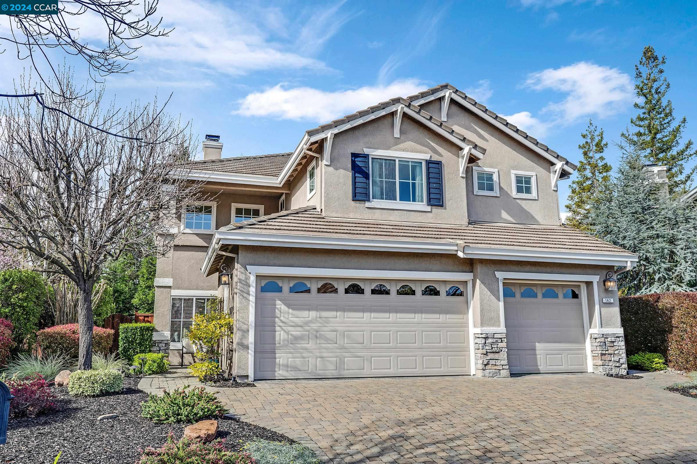 142 Blackstone Dr