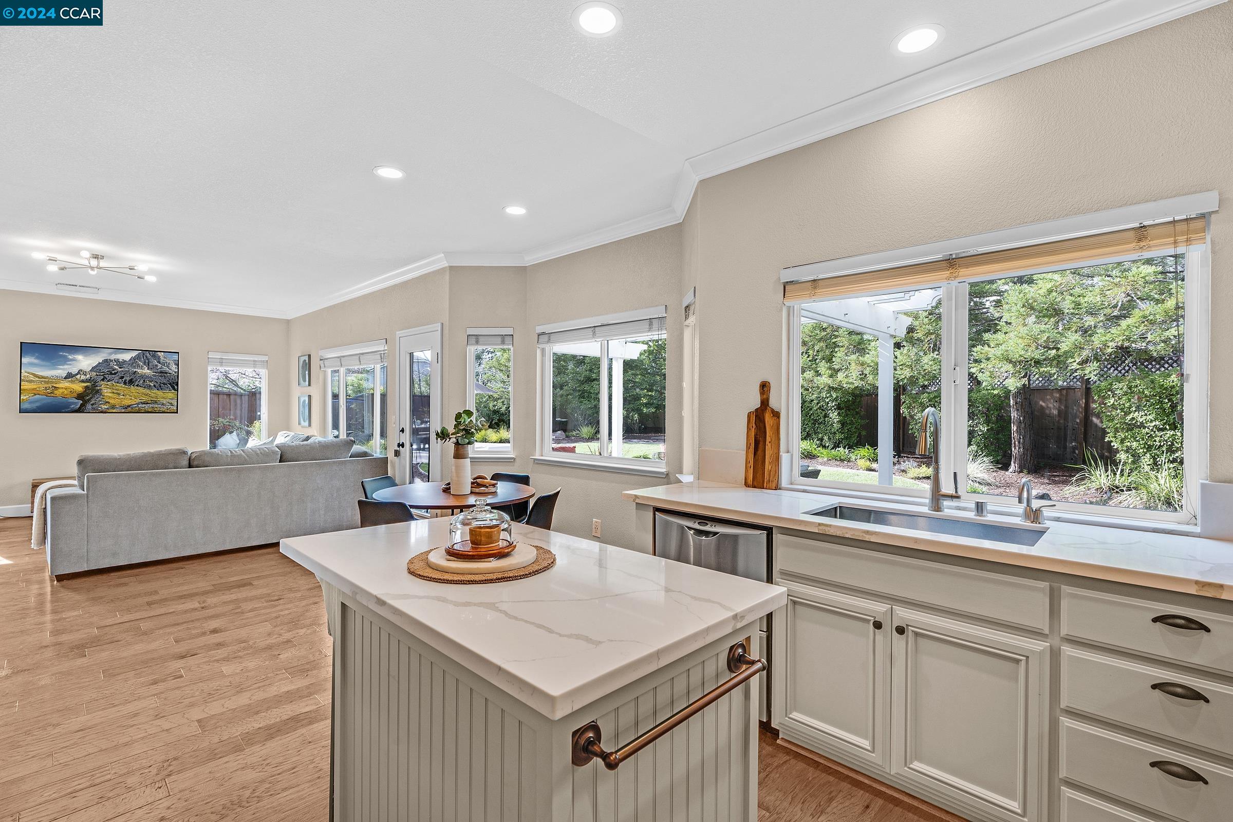 142 Blackstone Dr