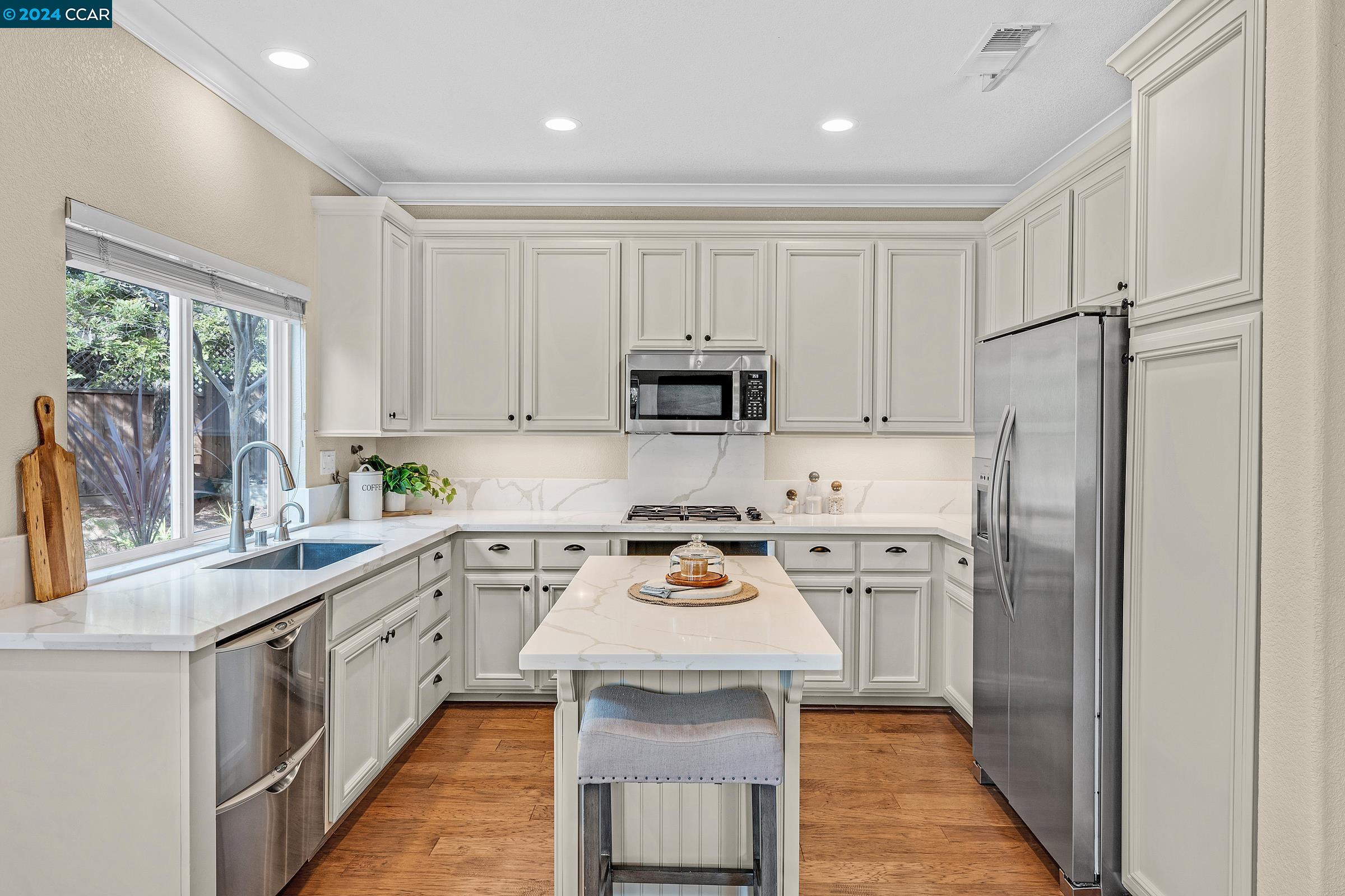 142 Blackstone Dr