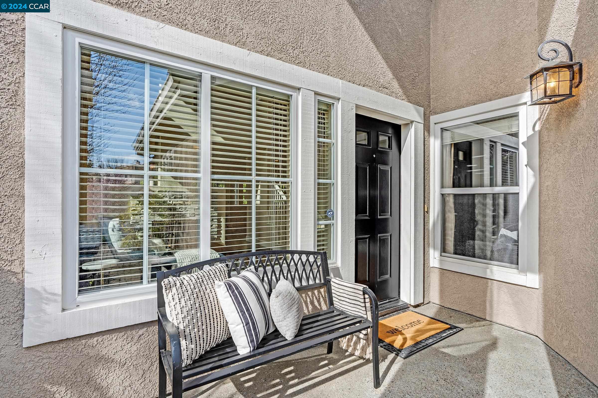 142 Blackstone Dr