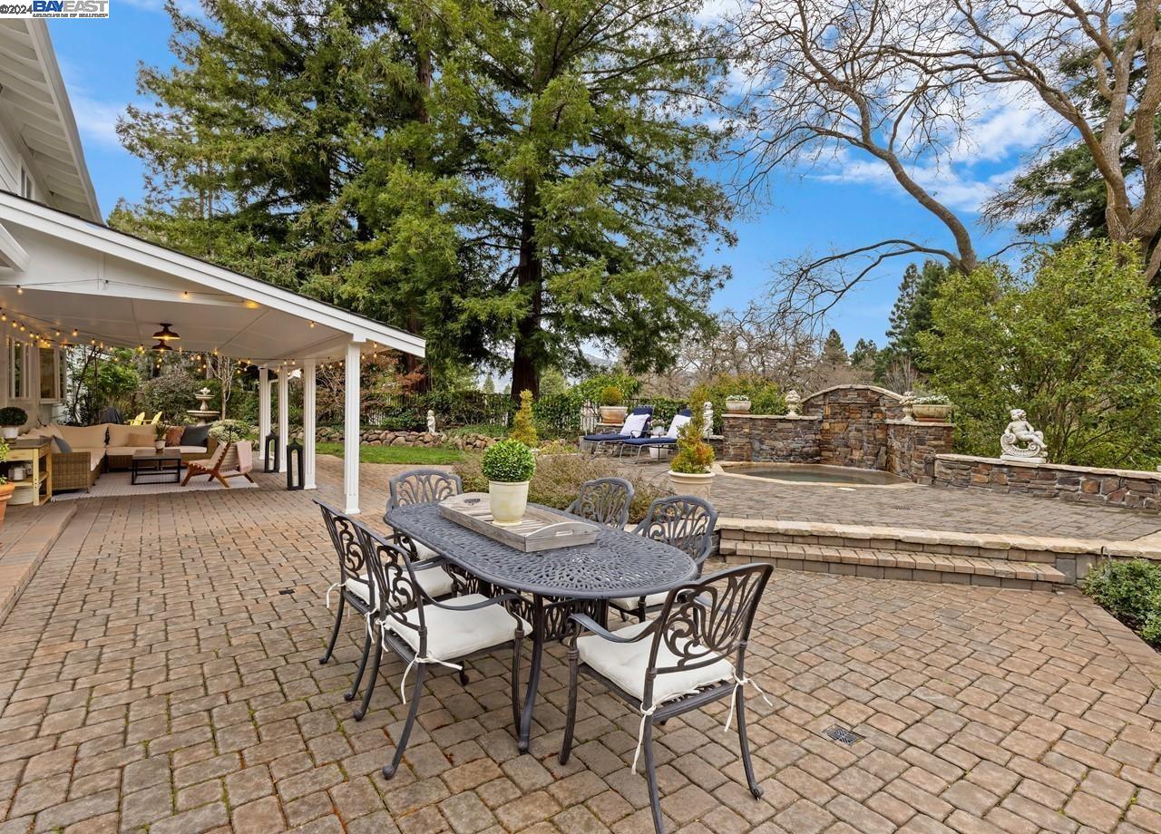 39 Cambra Ct