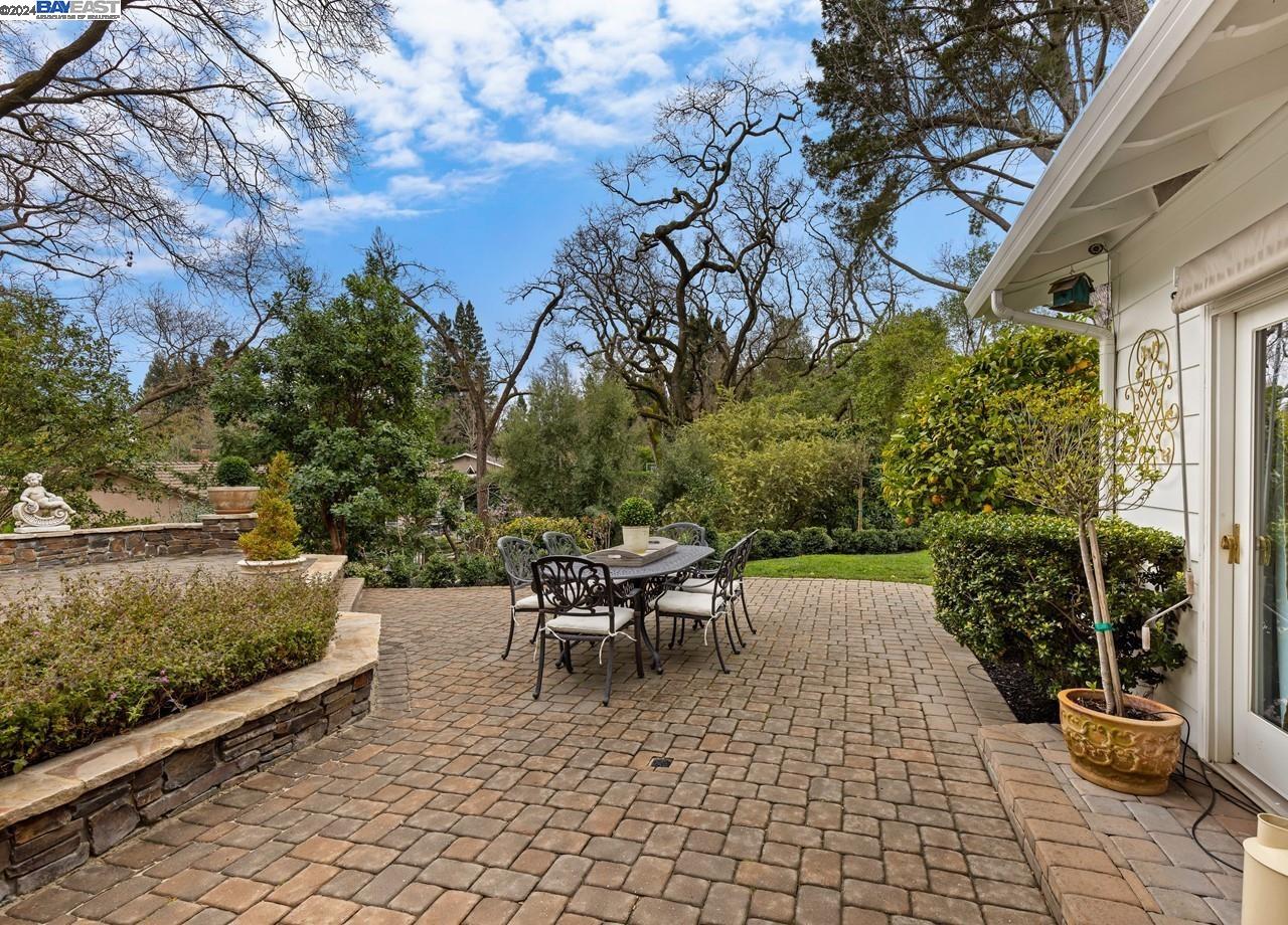 39 Cambra Ct