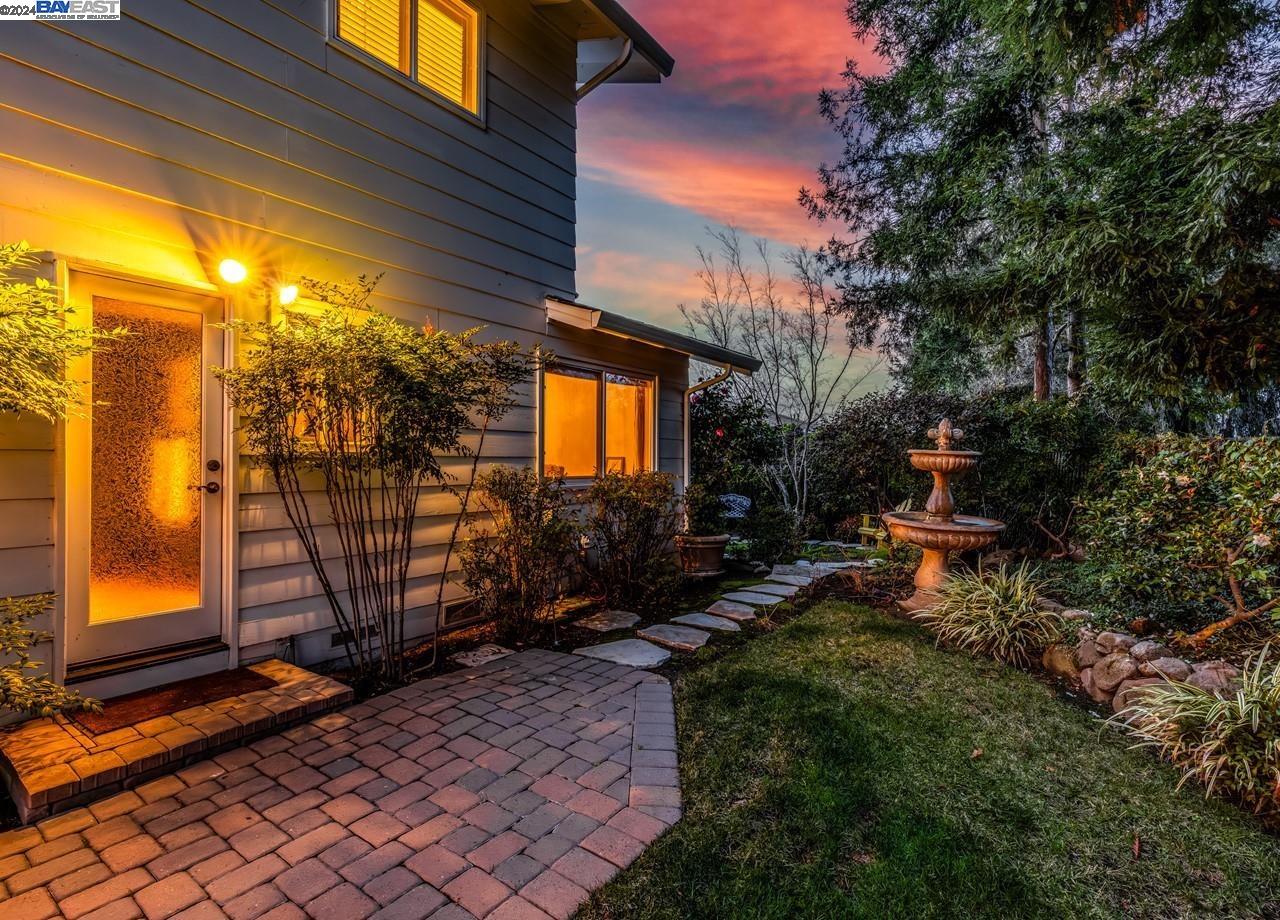 39 Cambra Ct