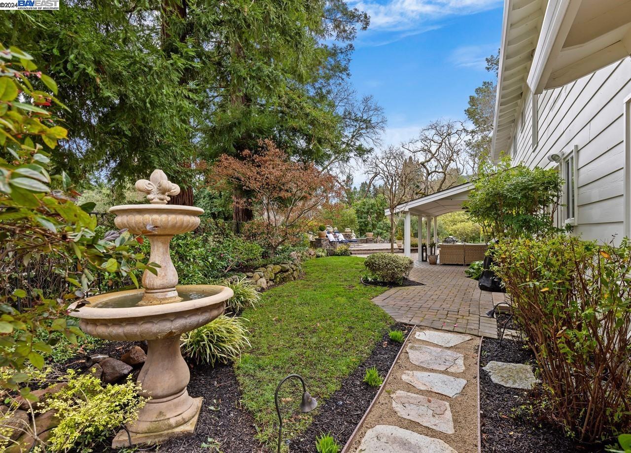 39 Cambra Ct
