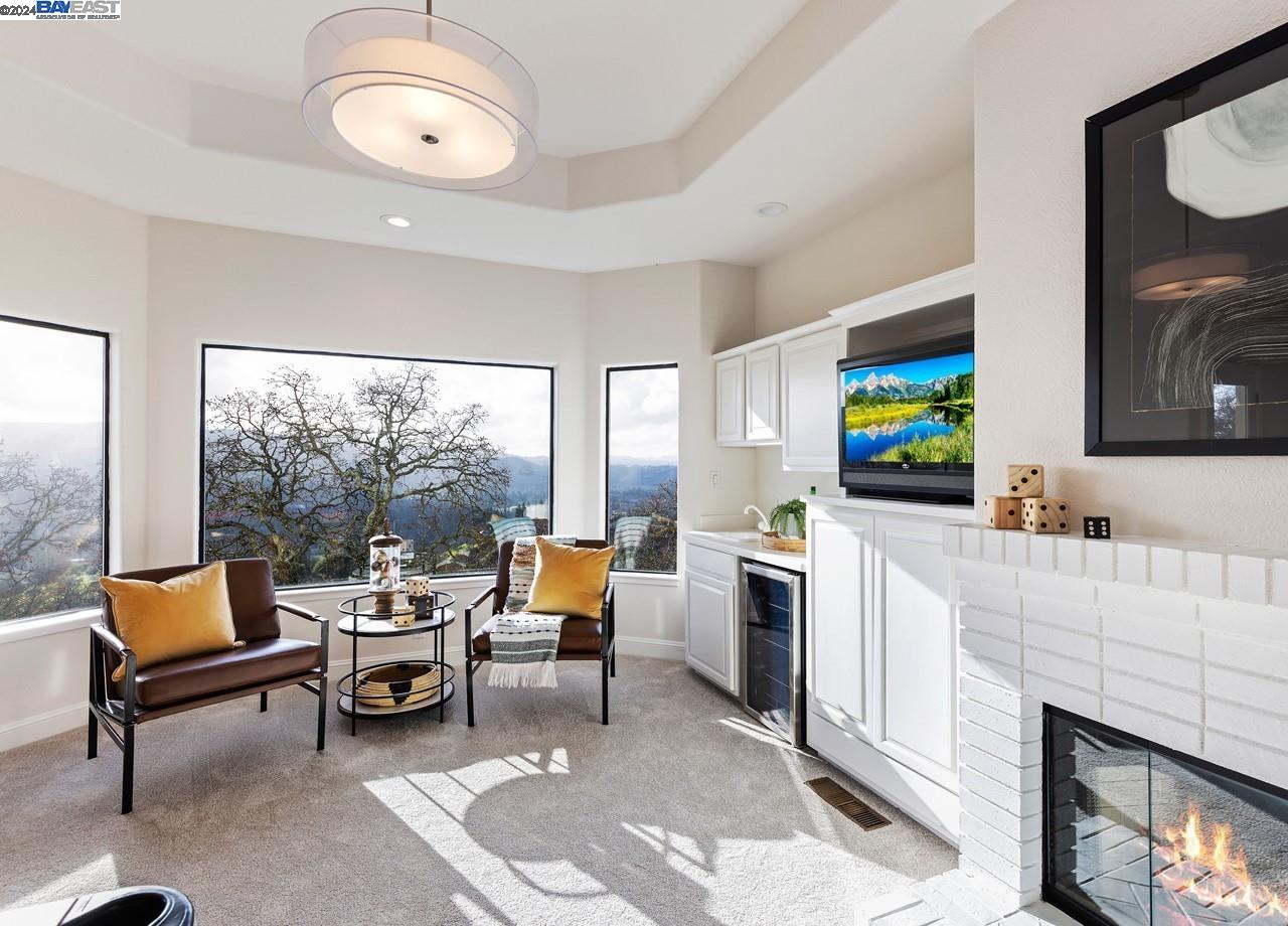 528 Oakshire Pl