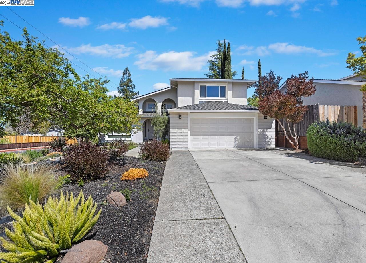 1132 Sunlight Cir